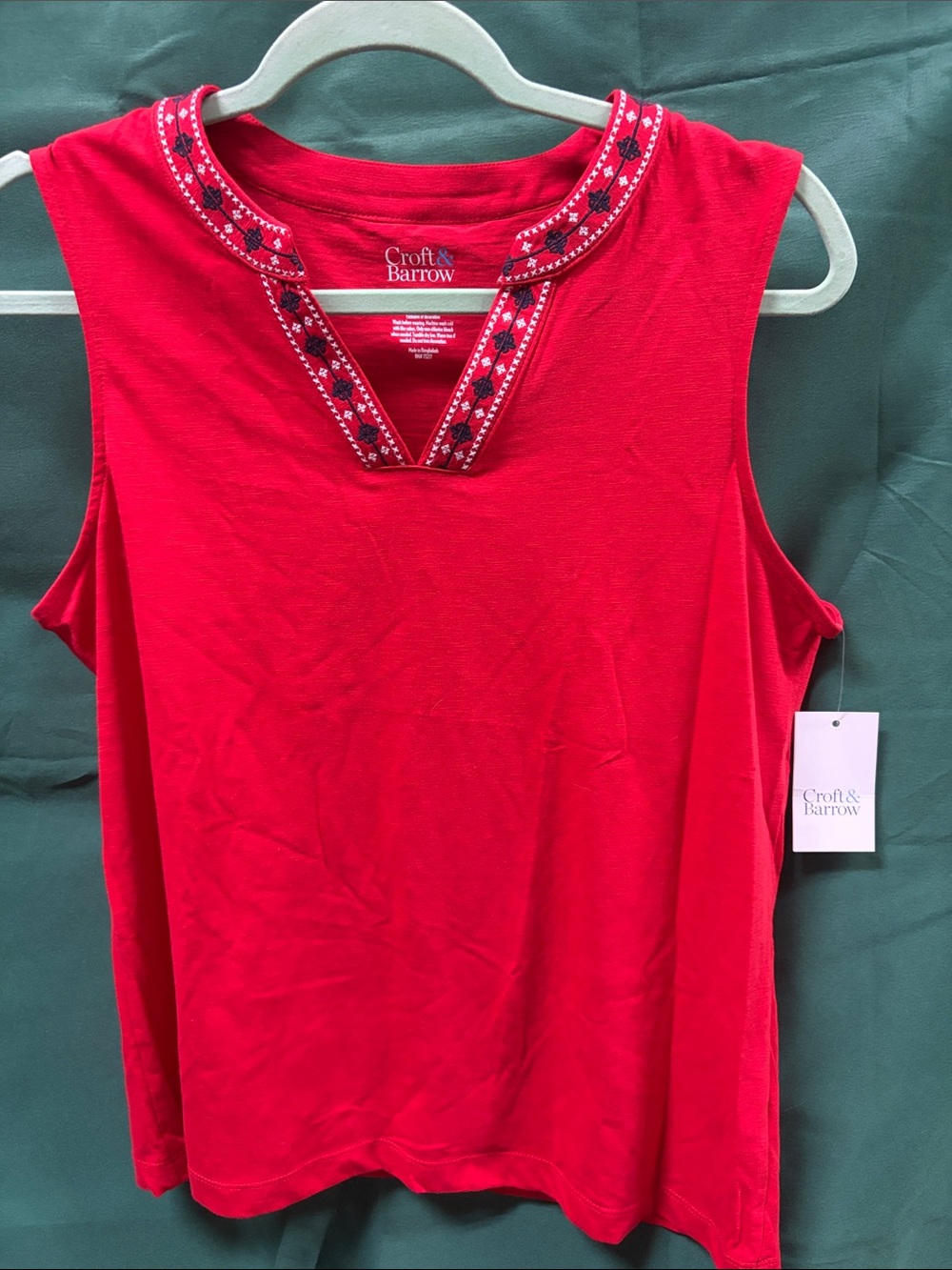 croft & barrow Bright Red Sleeveless Embroidered V-Notch Tank